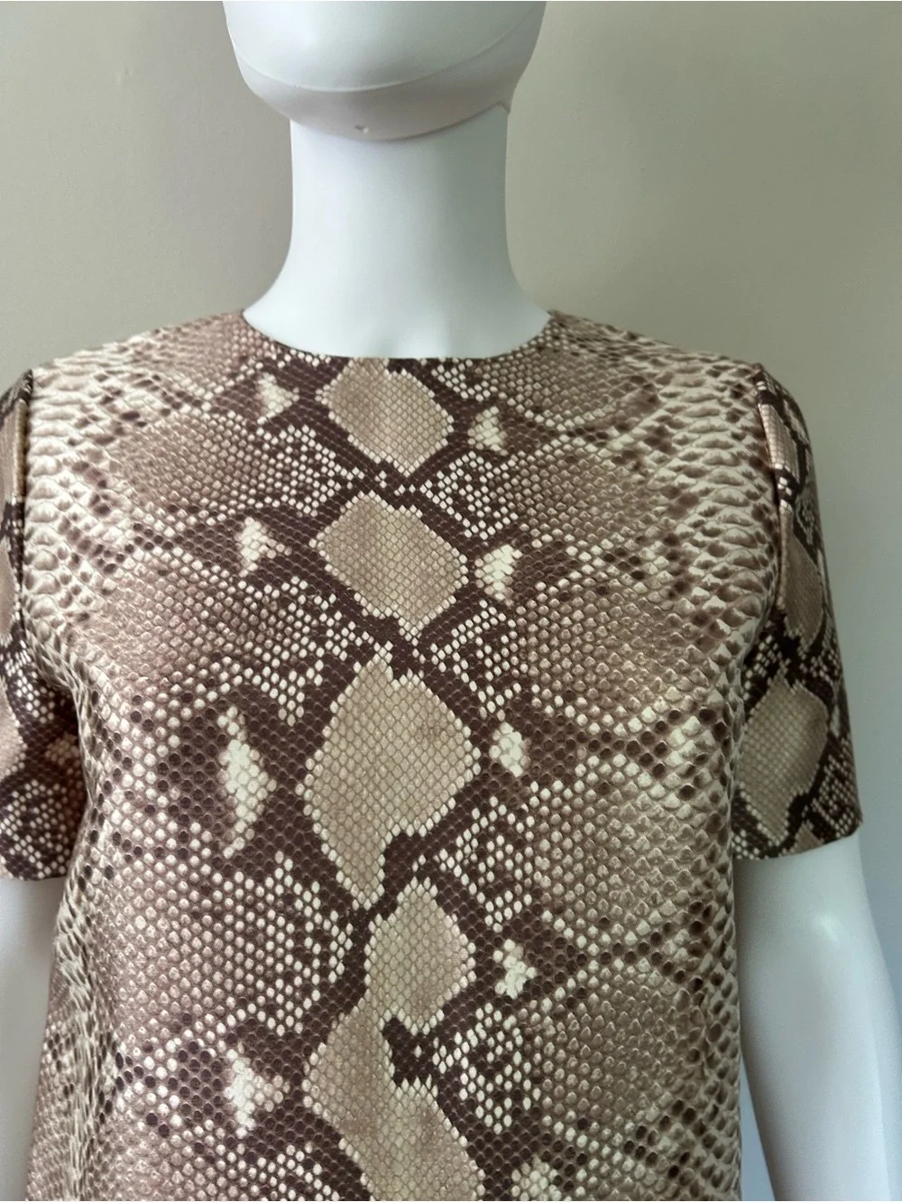 Tory Burch authentic tory